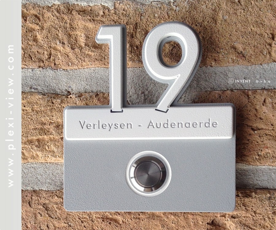 HOUSE SIGN ALUM-SHADOW & DOORBELL 02